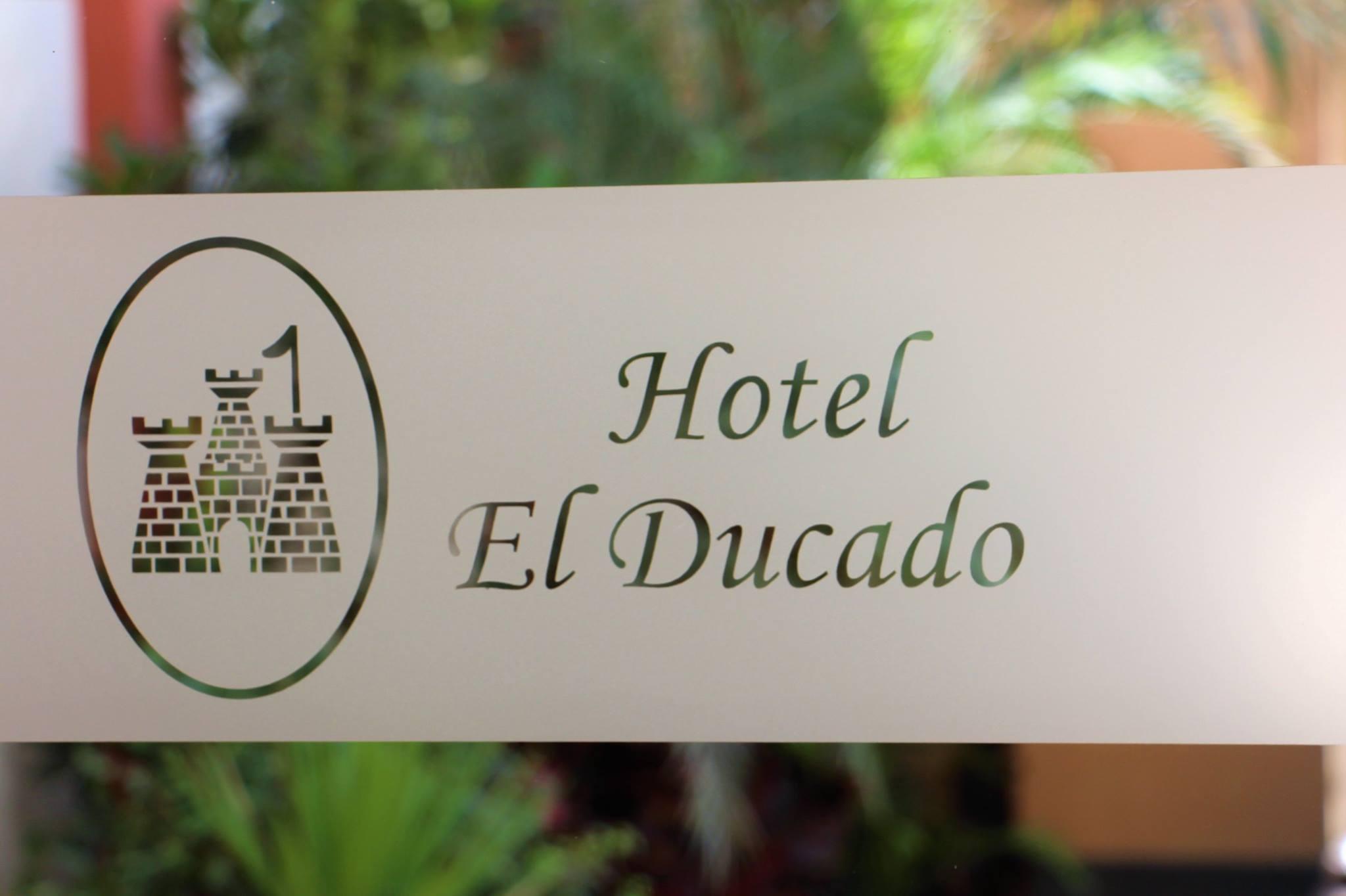 Hotel El Ducado Lima Luaran gambar
