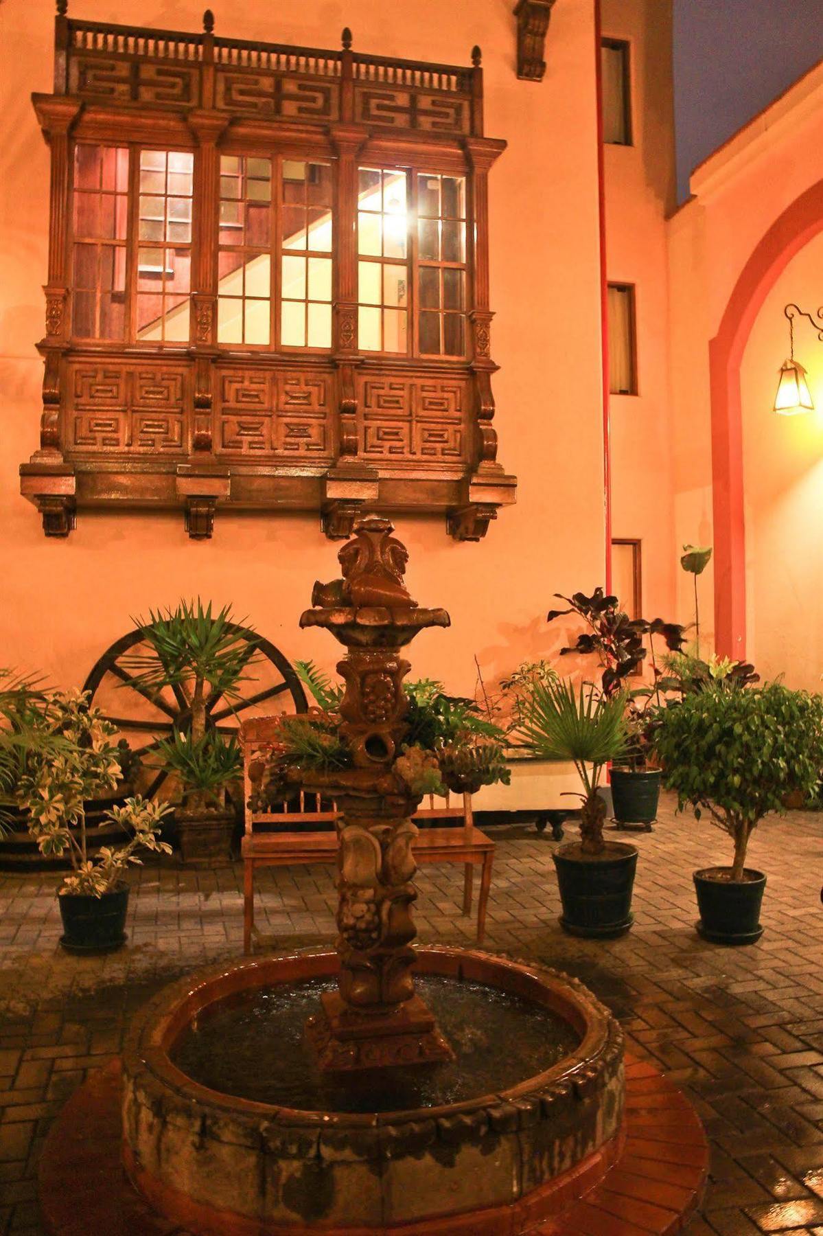 Hotel El Ducado Lima Luaran gambar