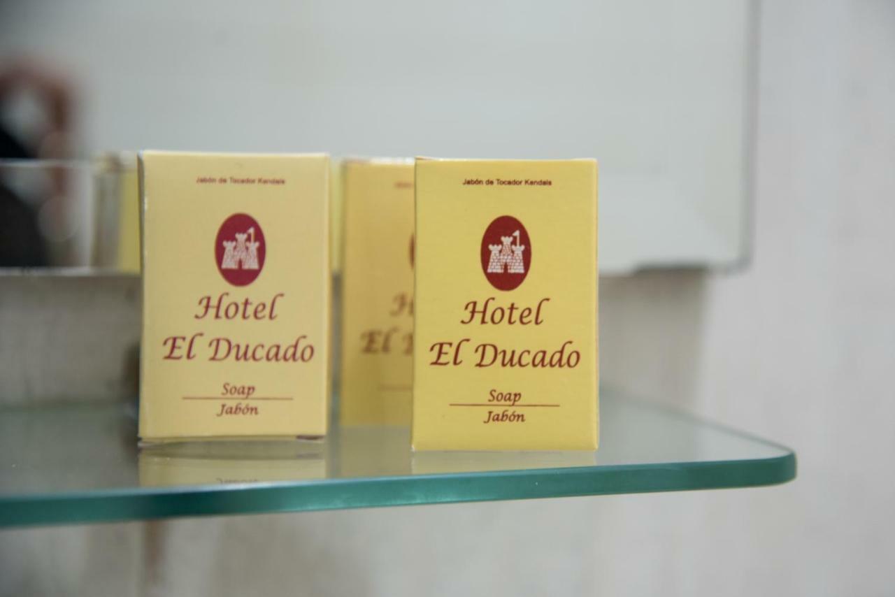 Hotel El Ducado Lima Luaran gambar